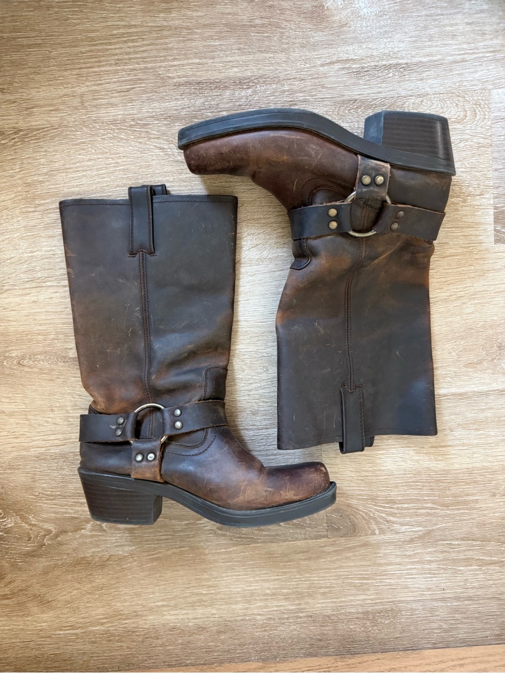 Mossimo Supply Co Vintage Women’s Brown Leather Engineer Harness Books Biker 6.5